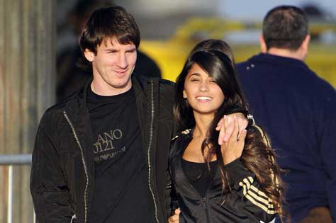 Lionel Messi couple