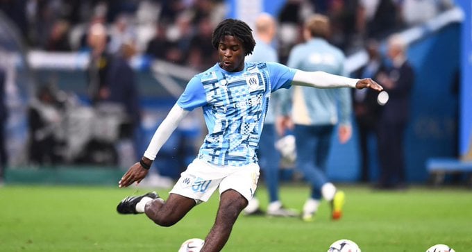 origines de Darryl Bakola