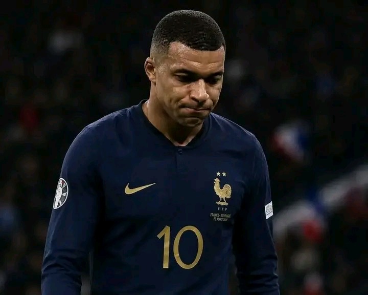 MBAPPÉ À LA POURSUITE D’UN RECORD HISTORIQUE DE CAFU
