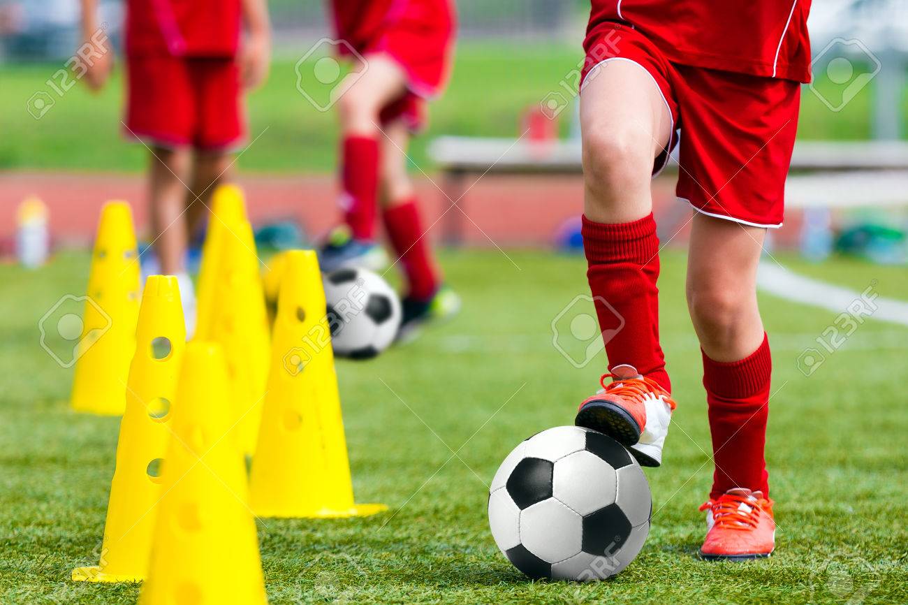Comment les nouveaux talents du football issus des académies s&rsquo;imposent dans le football ouest-africain