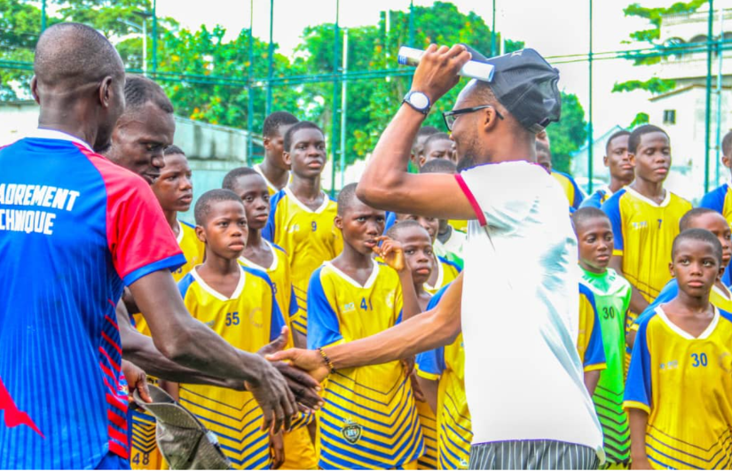 Football : Désiré Sègbè Azankpo transmet son expérience aux jeunes d’Élite Sport Étude Académie